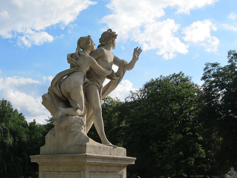 In einem abgelegenen Park...