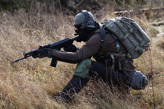 Ein Ex-Soldat spielt Airsoft