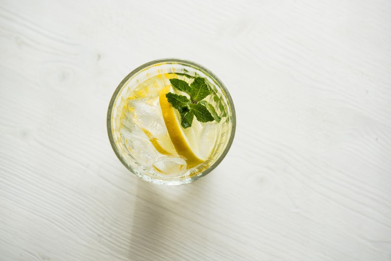 Glas Wasser