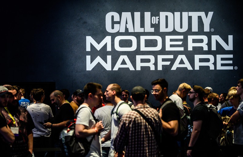 Die Macher des Computerspiels "Call of Duty" haben eine Krankmeldung für Spieler erstellt, die die ganze Nacht durchgespielt haben.