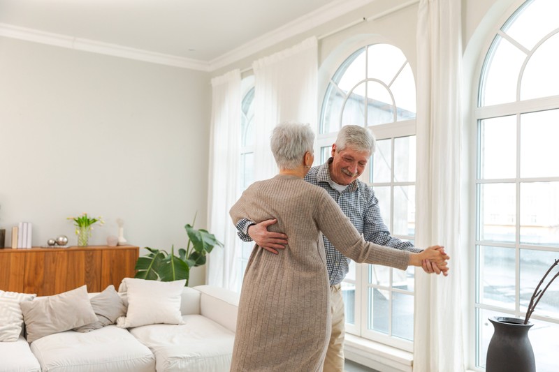 Ein Kompliment fürs Aussehen ist schön, aber die Angewohnheit, nur das Äußere zu loben, hassen Frauen bei Männern.