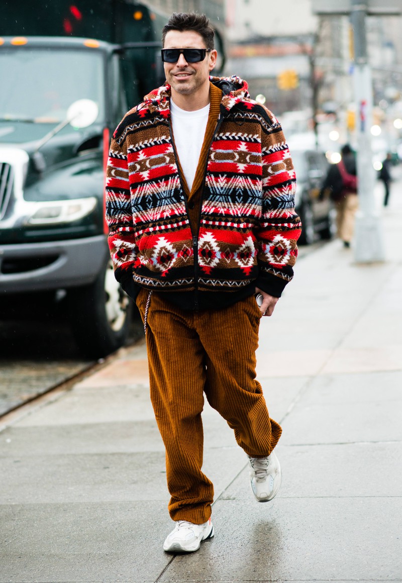 Der Norweger-Pullover ist im Jacket-Style hoch im Kurs in diesem Winter