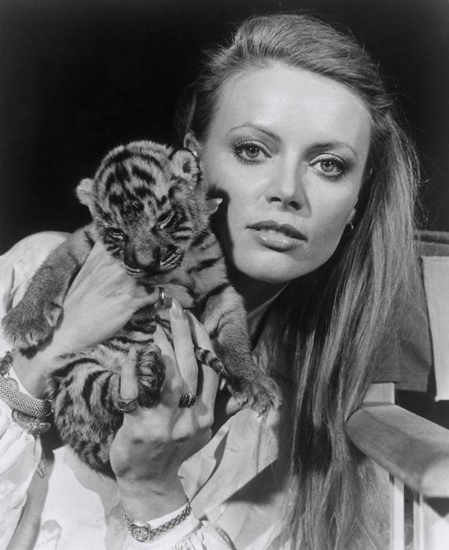 Kristina Wayborn spielte das Bond Girl in „Octopussy“, einem der bekanntesten Bond Filme.